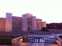 Hrad_v_Zaragoze Hrad_v_Zaragoze
