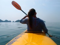 kayaking_in_catba_island