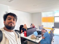 Work_with_colleagues