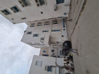 3_Apartment_building